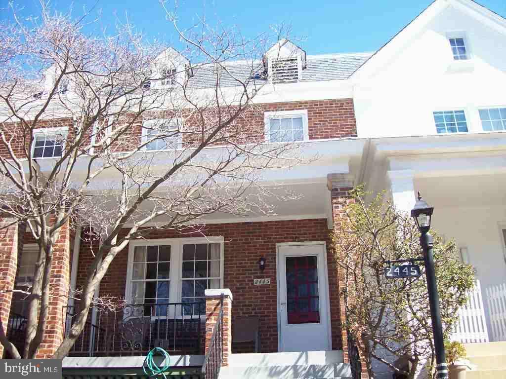 2445 39TH Place - Photo 1