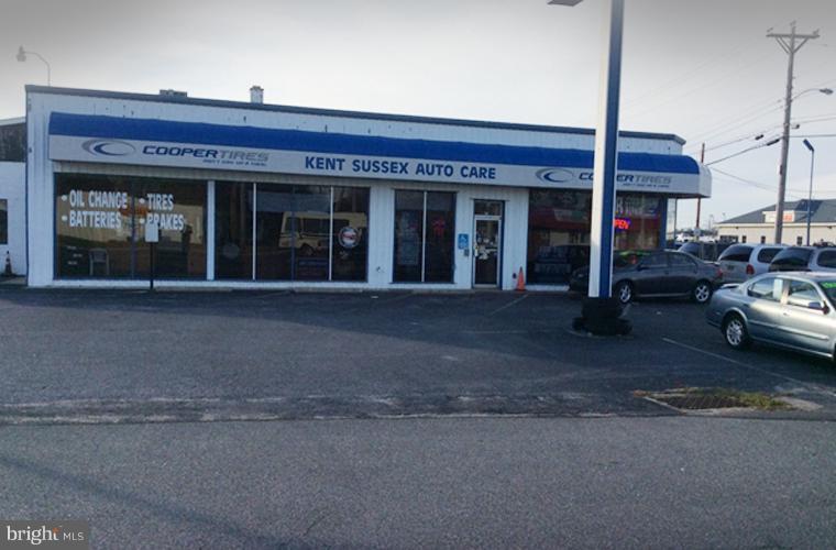 914 Walnut Street - Photo 1