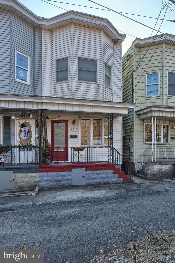 430 Arlington Street - Photo 1