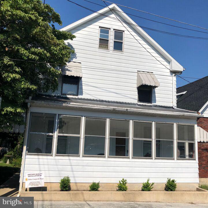 307 Linden Avenue - Photo 1