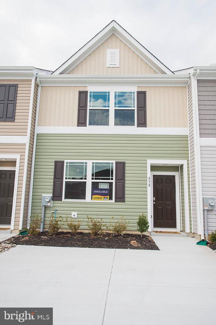 438 Creekbed Circle - Photo 1