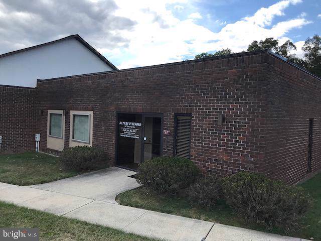 917 Seton Drive - Photo 1