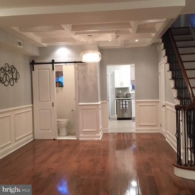 1705 Dorrance Street - Photo 1