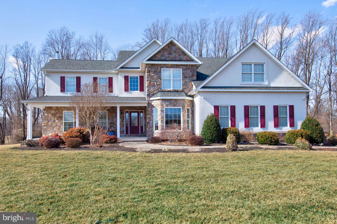 810 Renard Court - Photo 1