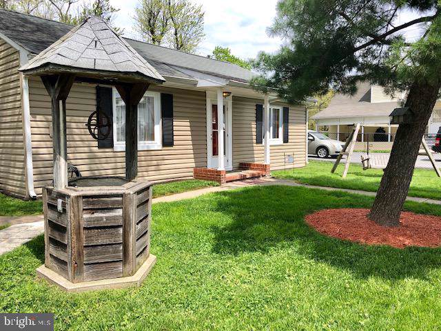 100 Maple Avenue - Photo 1