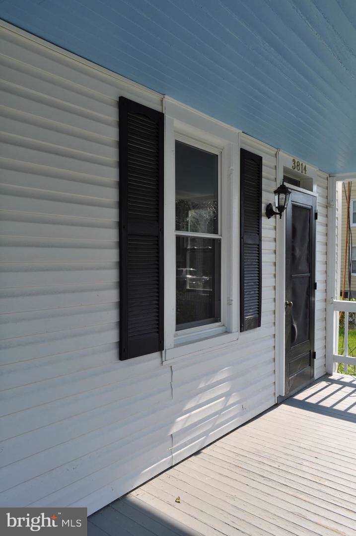 3814 Walnut - Photo 1