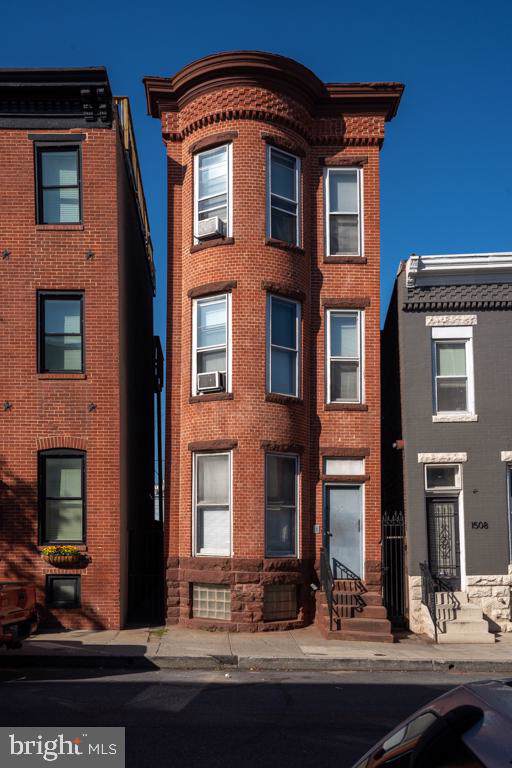 1510 Light Street - Photo 1