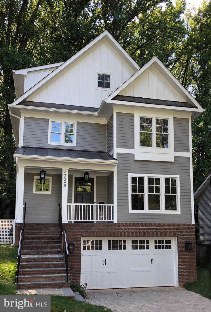 2320 Vernon Street - Photo 1
