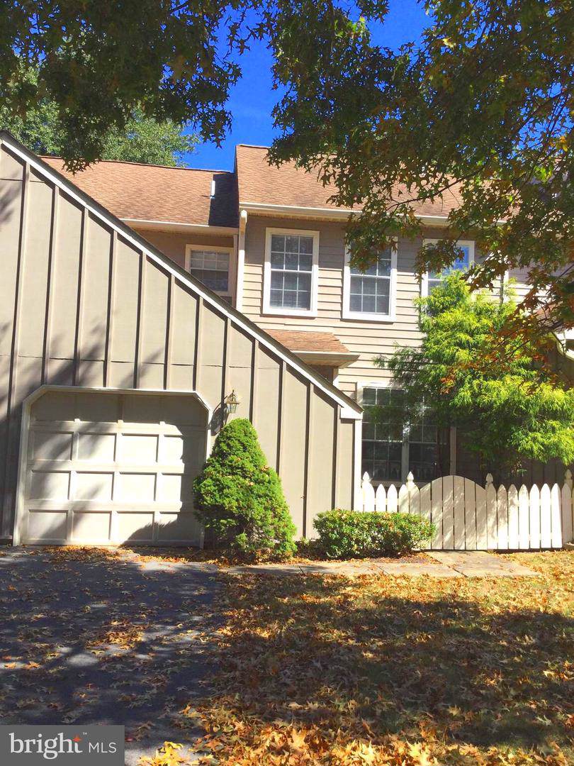 243 Copper Beech Drive - Photo 1