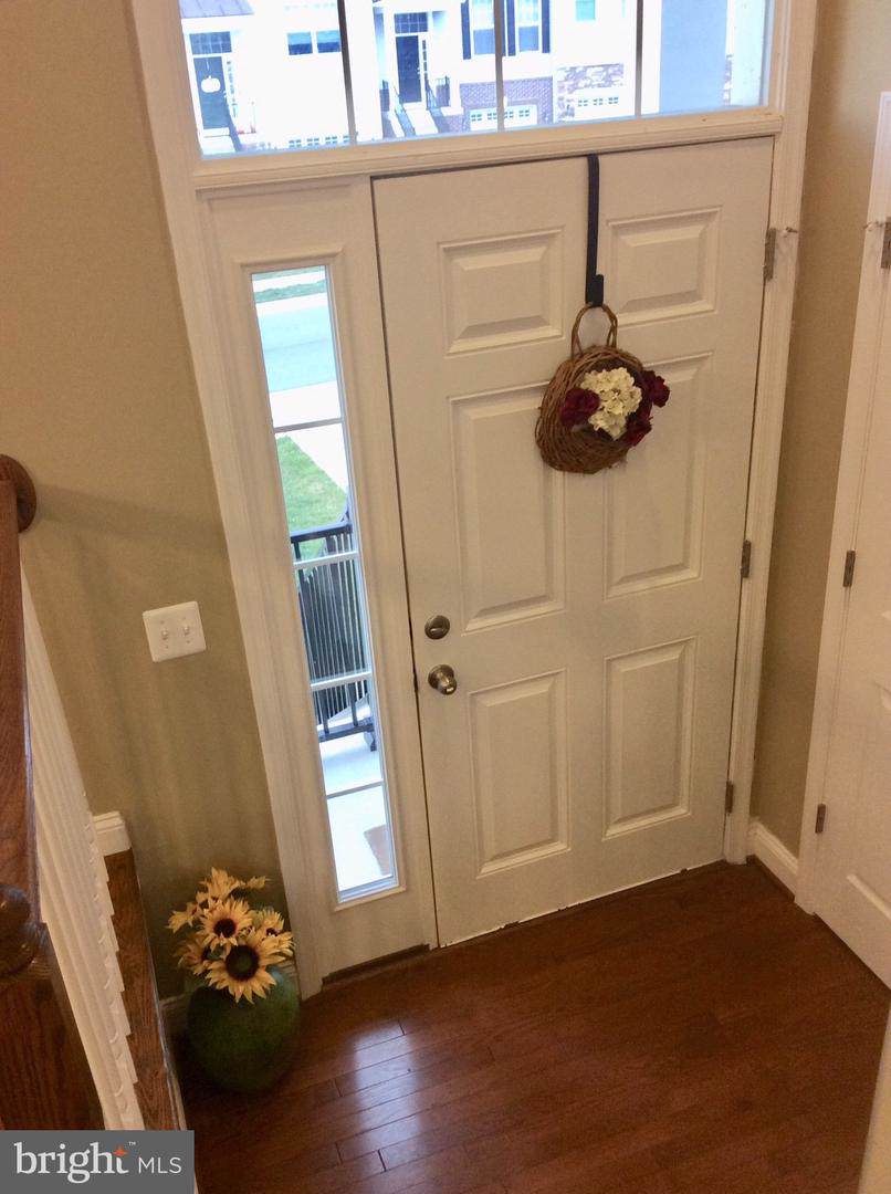 110 Kingsley Drive - Photo 1