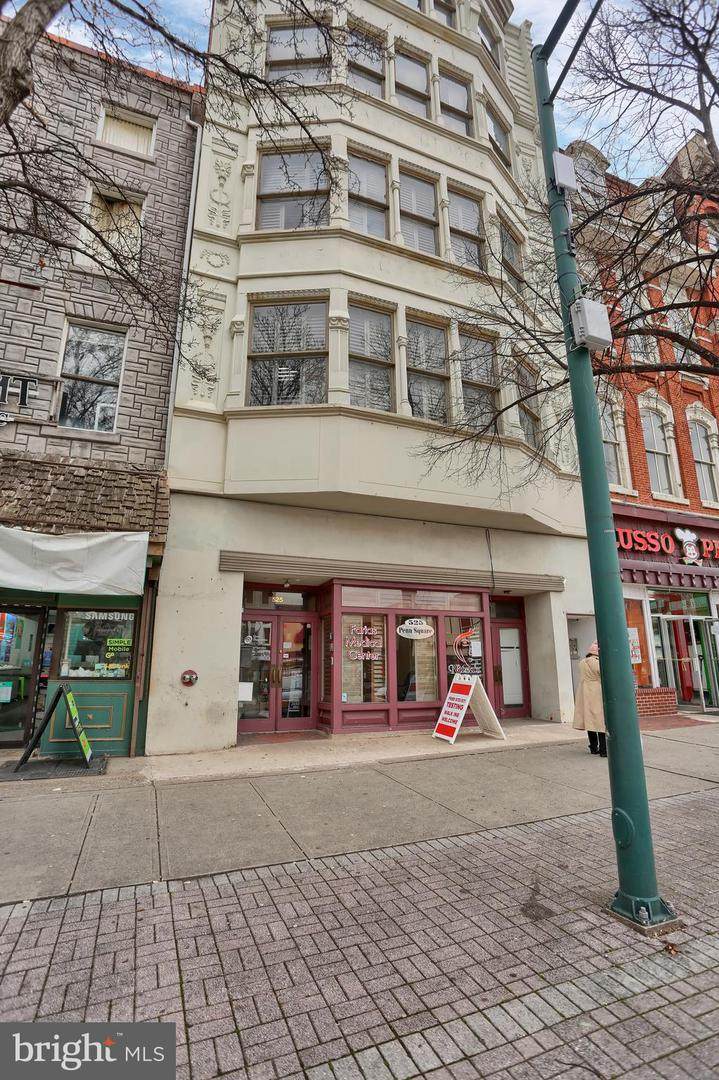 525 Penn Street - Photo 1