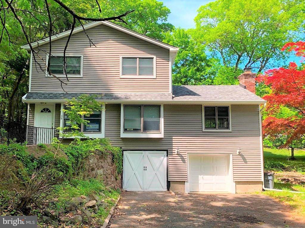 38 Glen Road - Photo 1