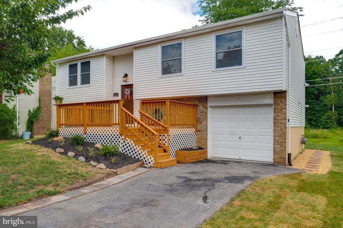 4818 Welford Street - Photo 1