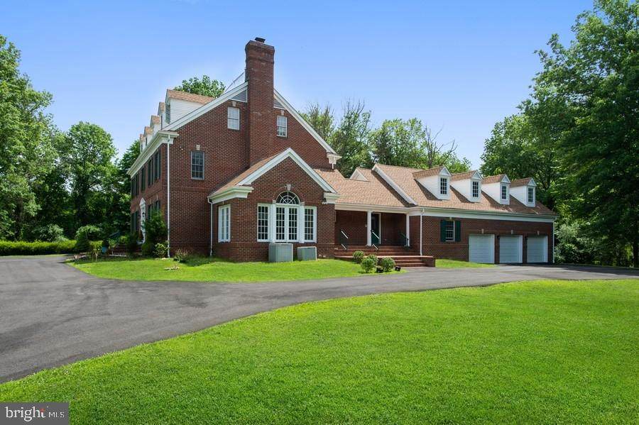17 Benedek Road - Photo 1