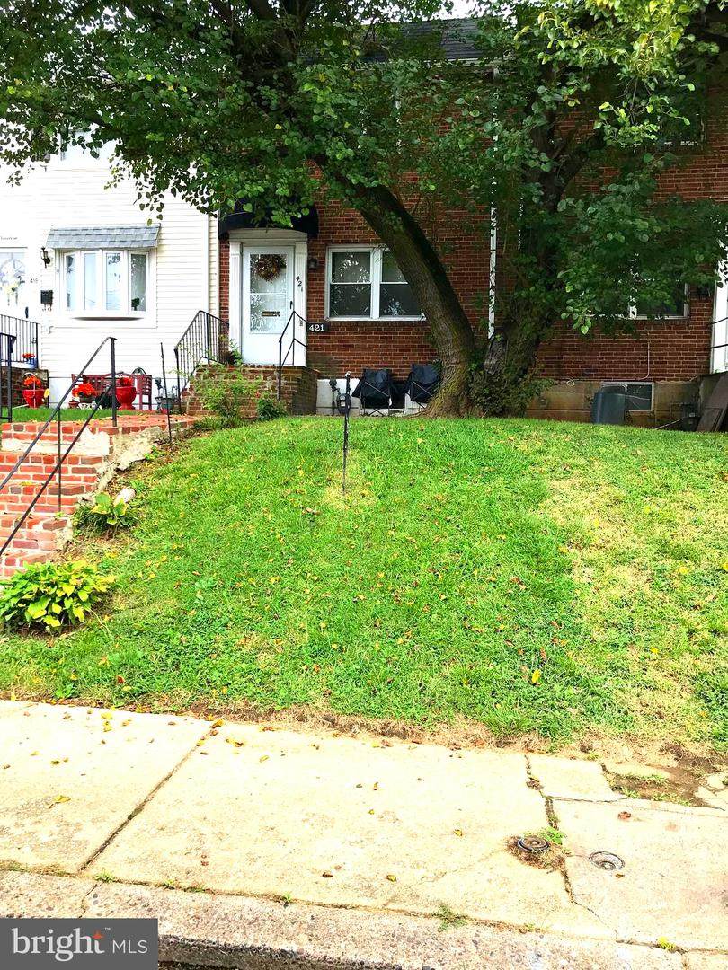 421 35TH Street - Photo 1