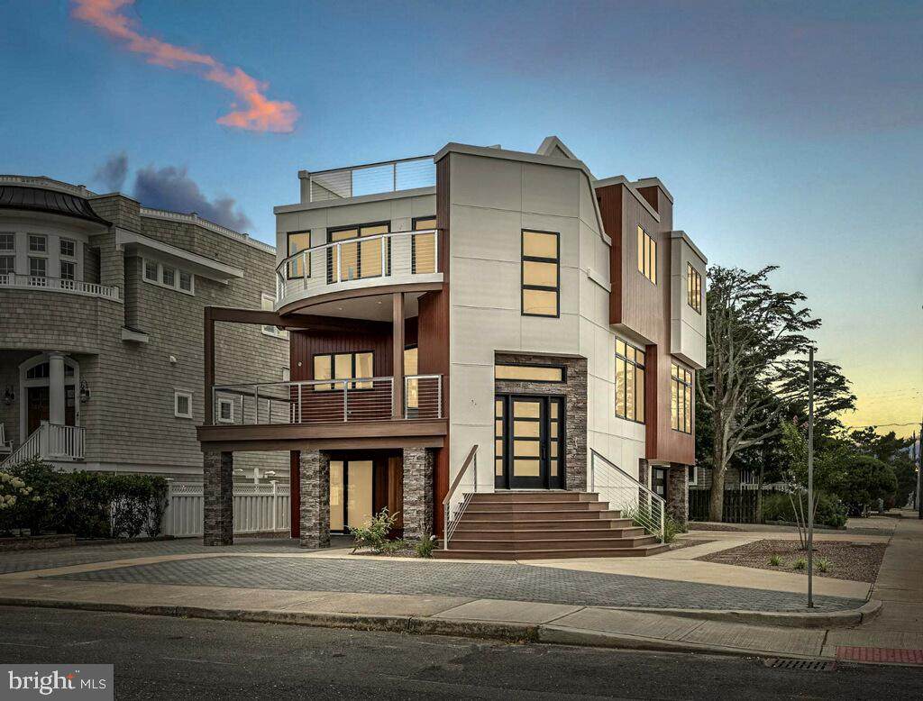 1201 Beach Avenue - Photo 1