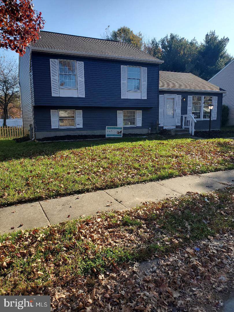 711 Rainbow Court - Photo 1