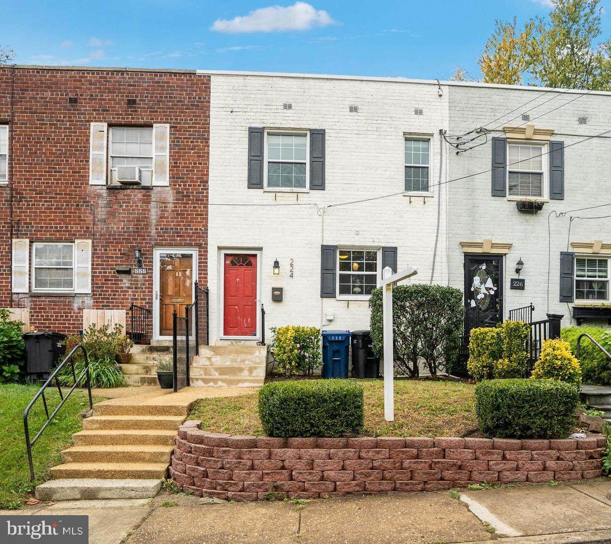224 Aspen Street - Photo 1