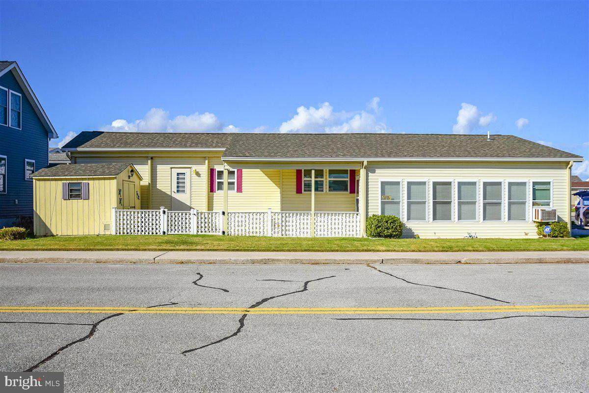 151 Beachcomber Lane - Photo 1