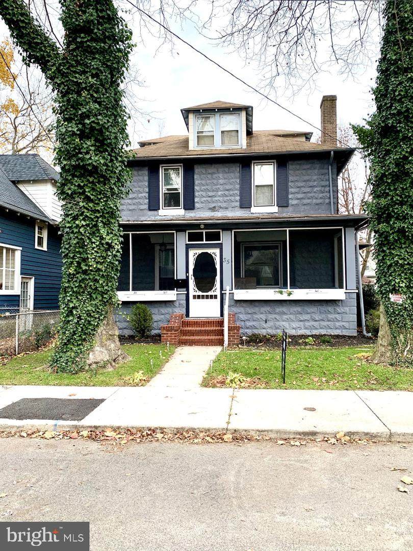 35 Center Avenue - Photo 1