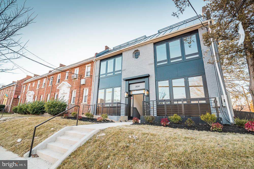 3934 10TH Street - Photo 1