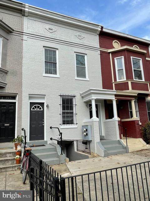 219 P Street - Photo 1