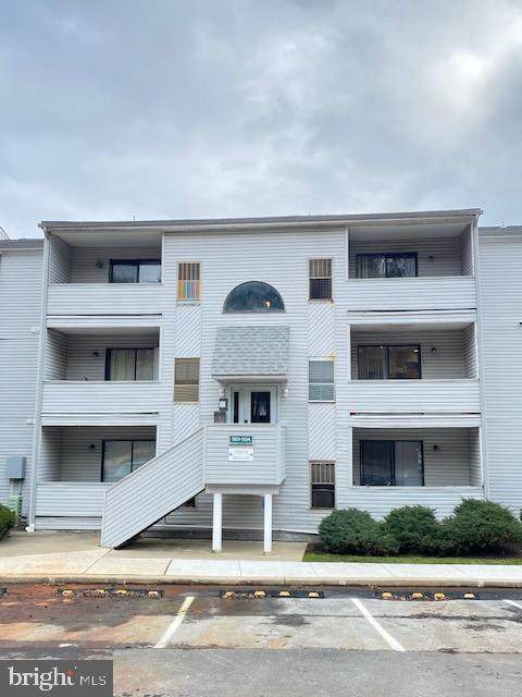 1133 Governor Circle - Photo 1