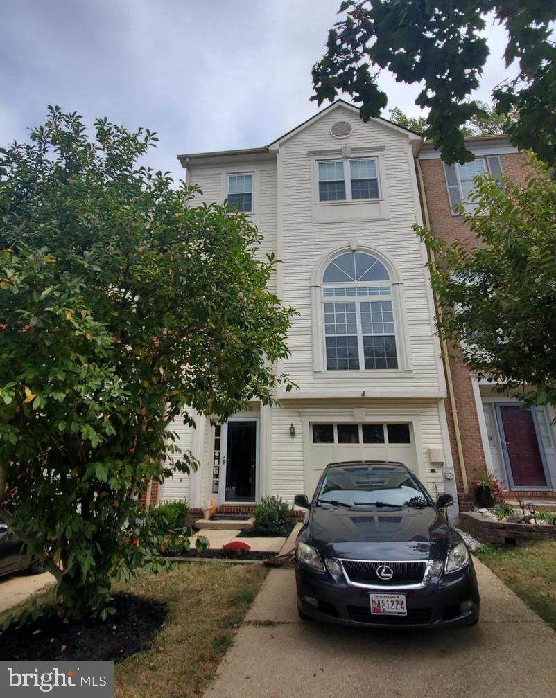 14002 Gullivers Trail - Photo 1