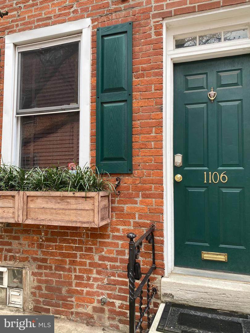 1106 Manning Street - Photo 1