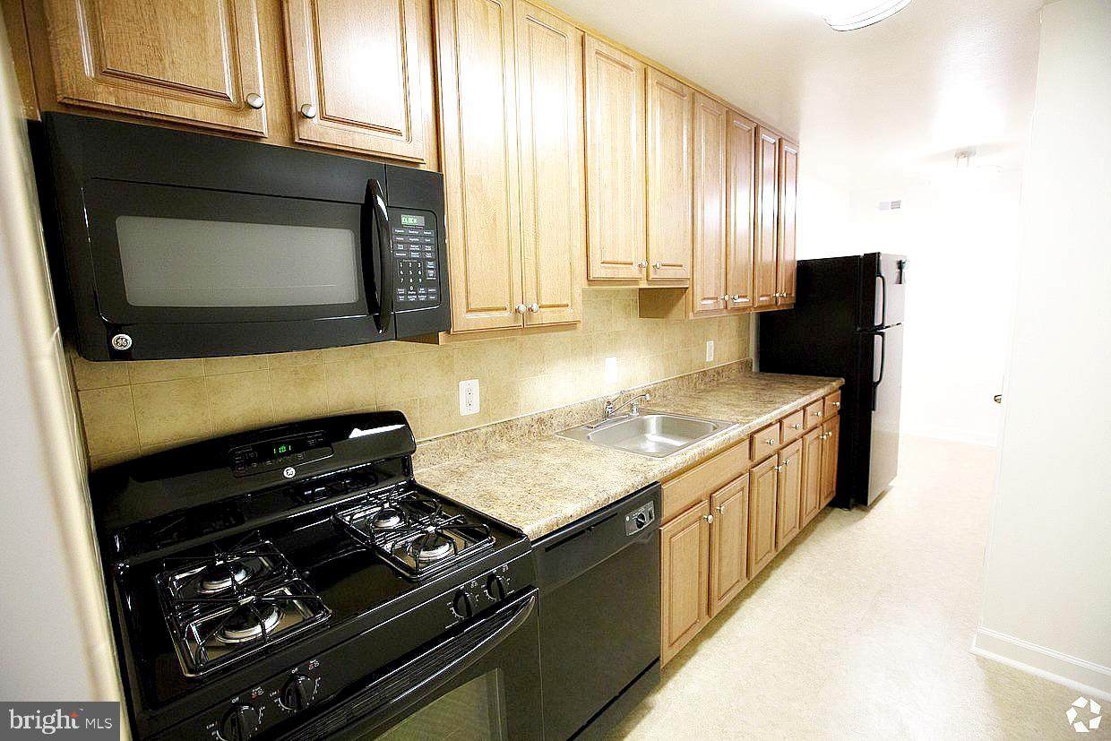 8130 Prescott Dr - Photo 1