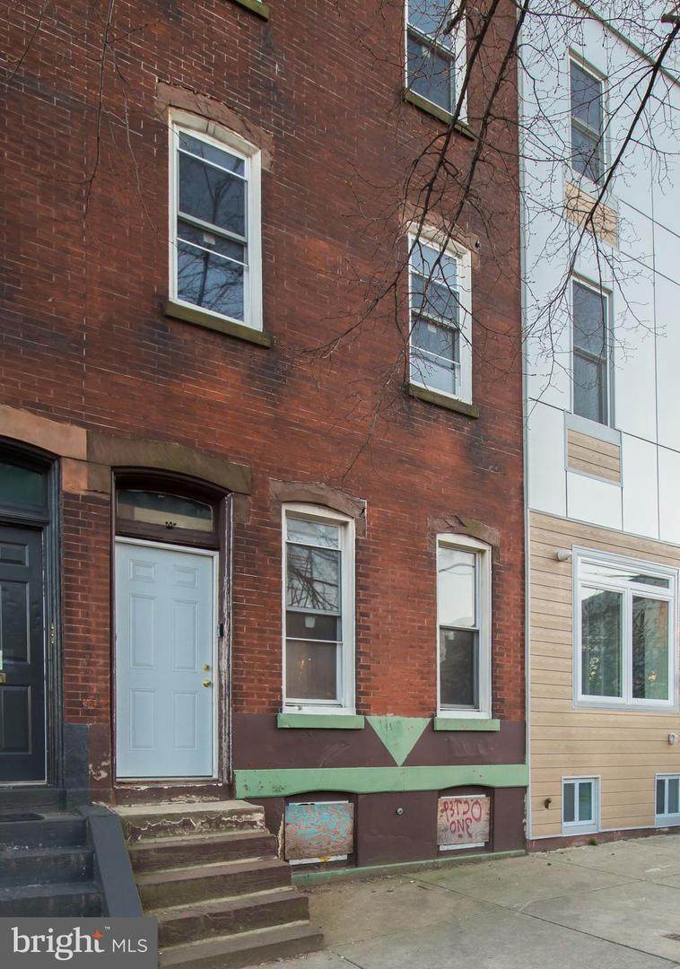 2530 Girard Avenue - Photo 1