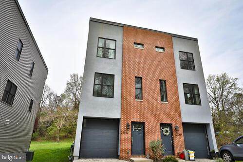 286 Parker Avenue - Photo 1