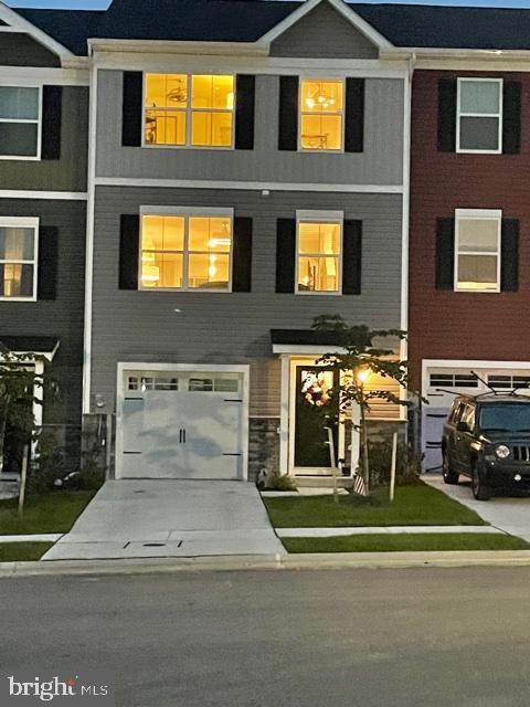 215 Sheridan Street - Photo 1