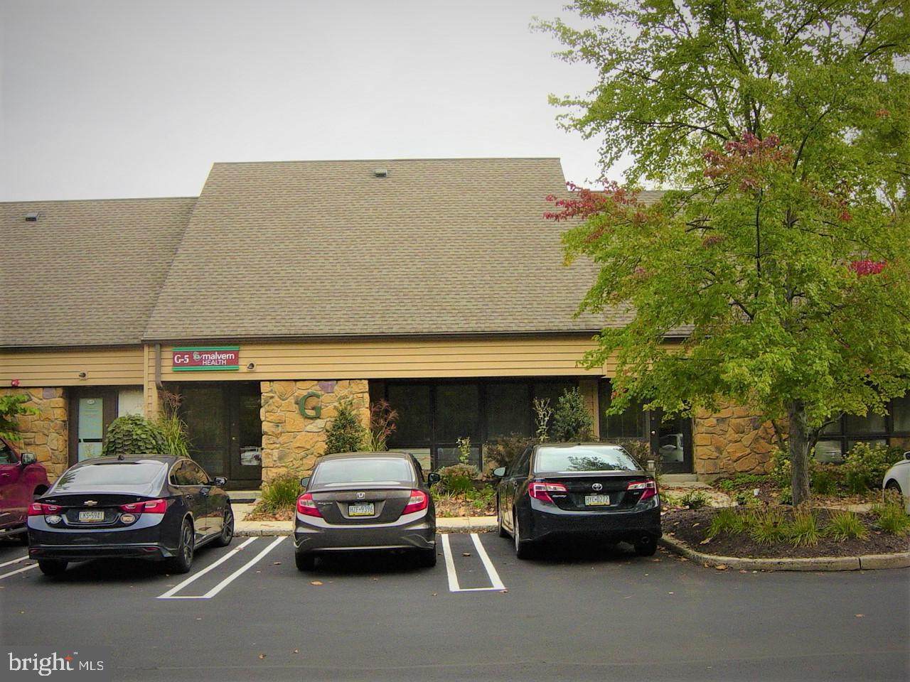1000-G BUILDING Germantown Pike - Photo 1