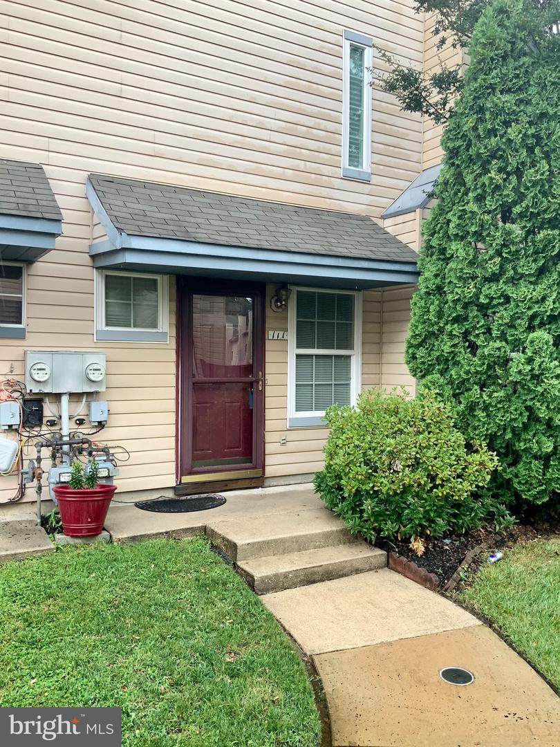 111 Stonebridge Boulevard - Photo 1