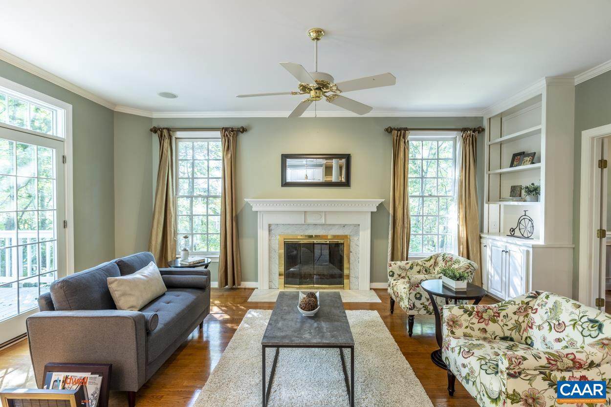 3318 Lockport Pl Place - Photo 1