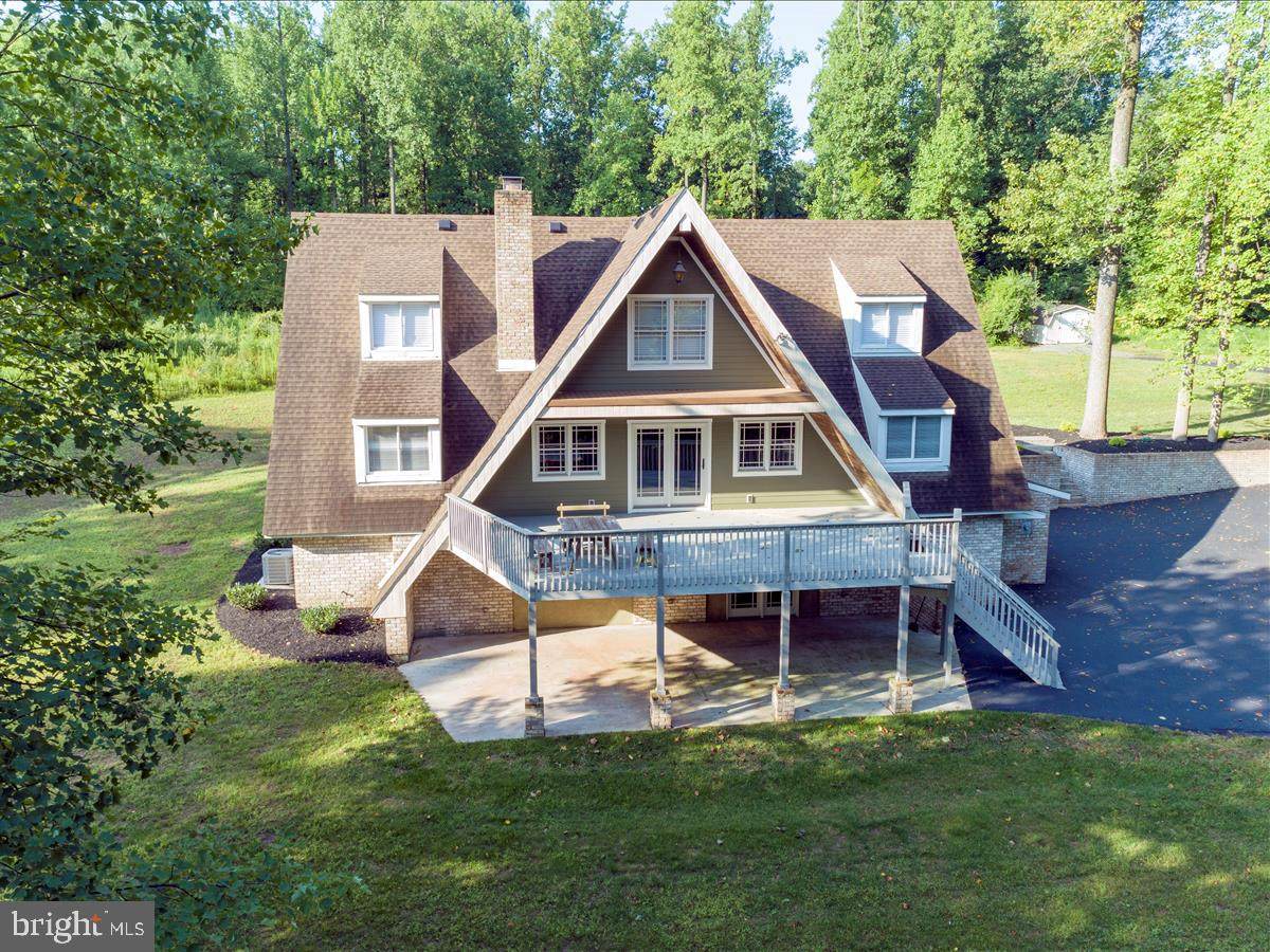 665 Fairmont Av - Photo 1