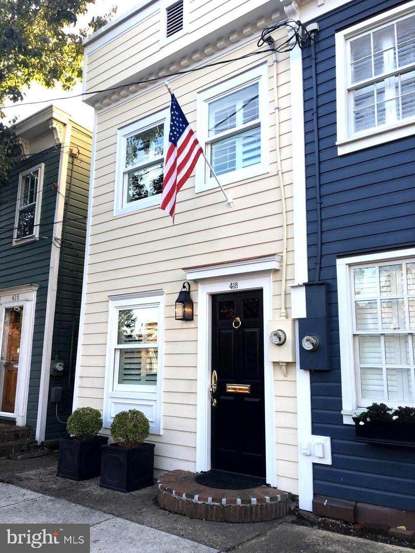 418 Gibbon Street - Photo 1