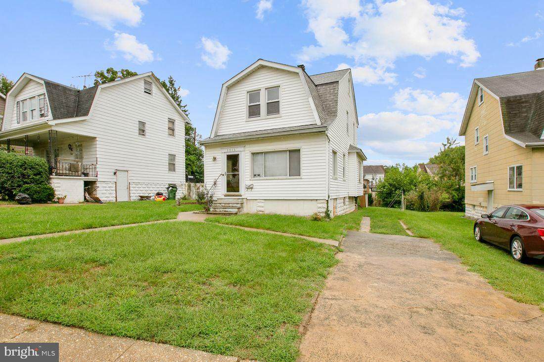 5205 Pembroke Avenue - Photo 1