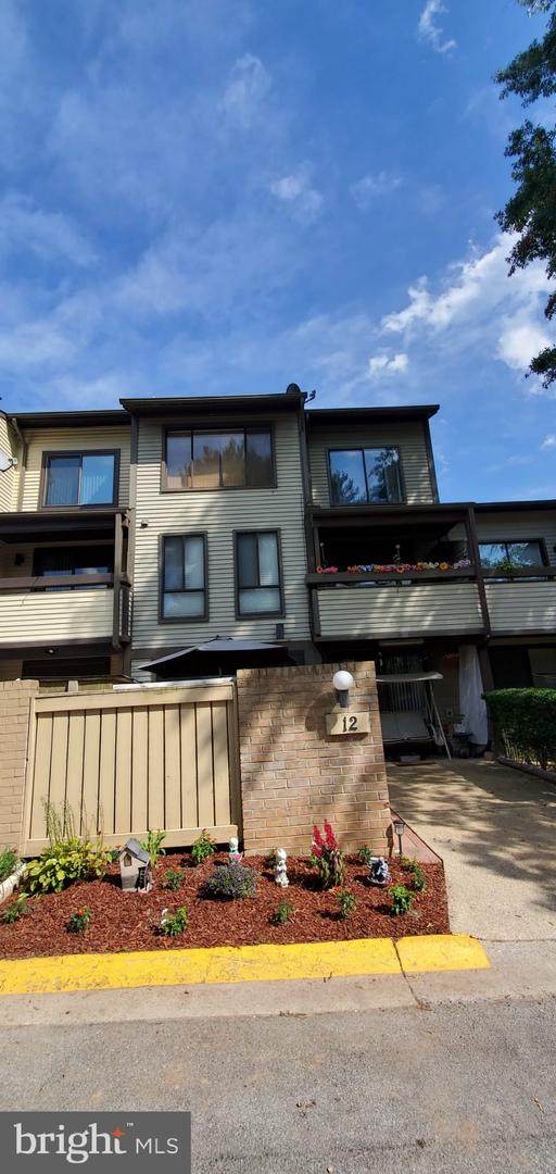 12 Fifeshire Court - Photo 1
