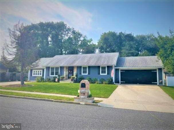 636 Greenbriar Drive - Photo 1