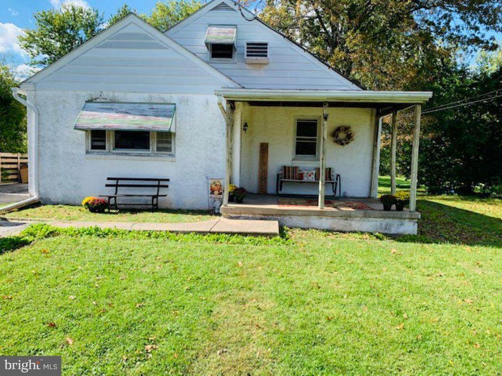16 Vincent Road - Photo 1