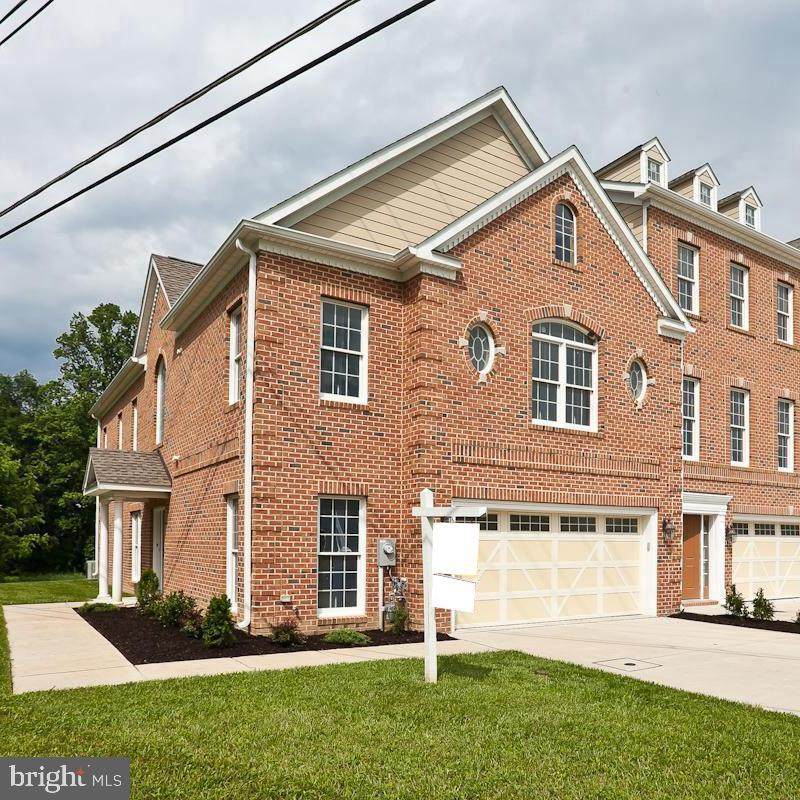 12 Chestnut Woods Drive - Photo 1