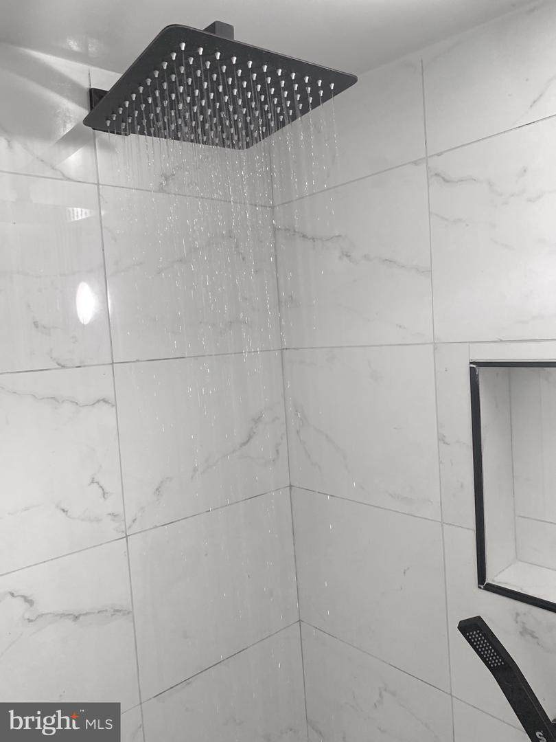 4728 Redfern Court - Photo 1