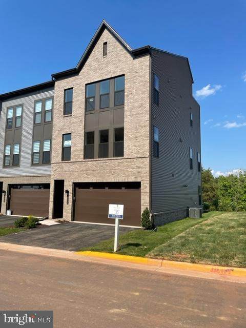 2623 Jetstream Road - Photo 1