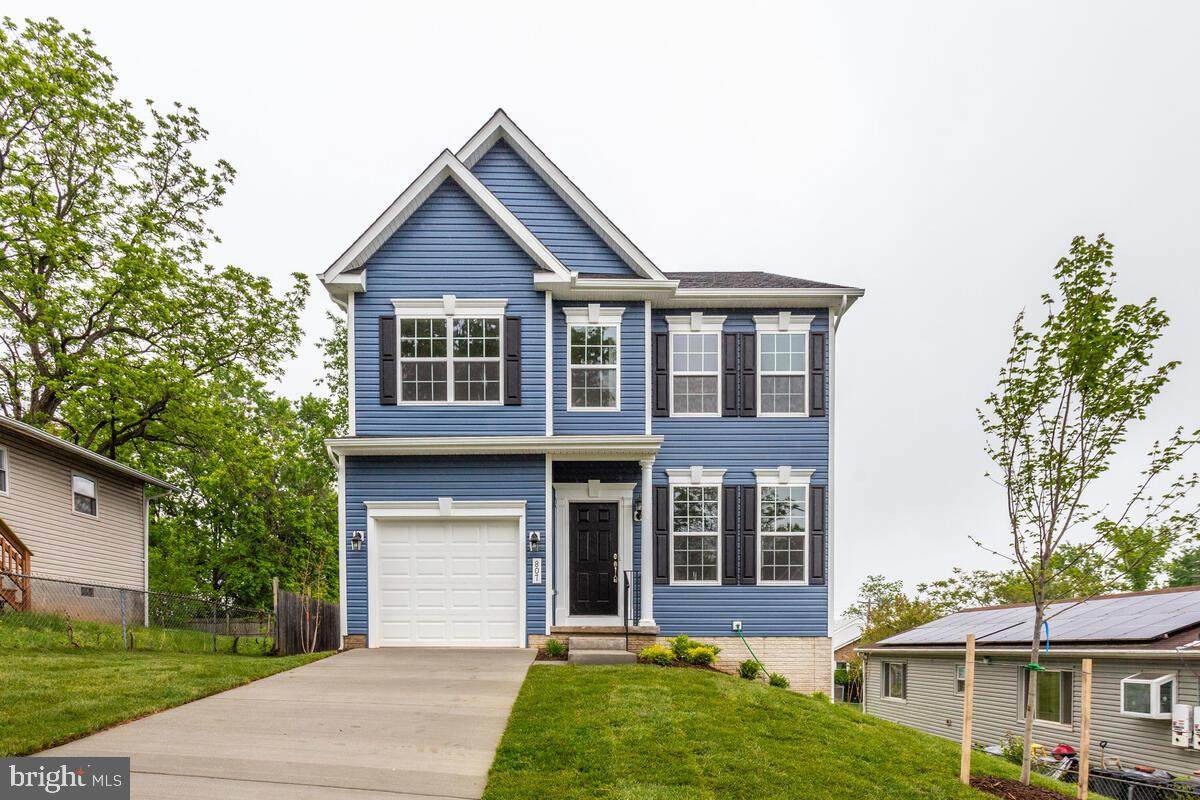 1225 Tyler Avenue - Photo 1