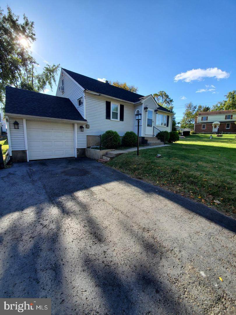 505 Feaster Avenue - Photo 1