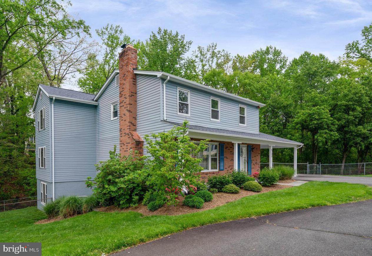 8100 Hudson Falls Way - Photo 1