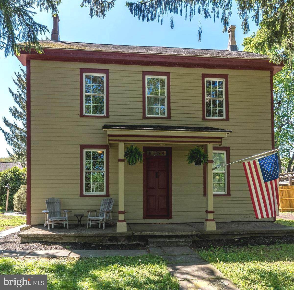1055 River Road - Photo 1