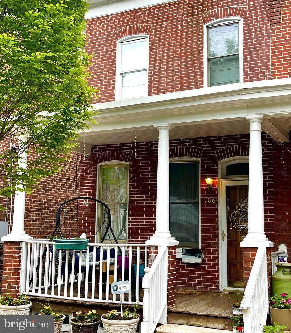 706 Harrison Street - Photo 1